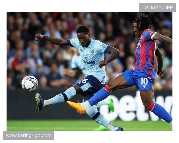 罗马控球率占优难破密集防守，进攻端缺乏变化