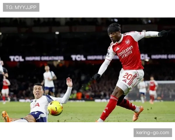 热刺1-4惨败阿森纳后跌至第16位，距降级区仅4分